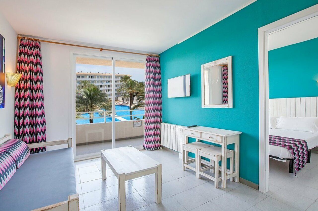 Bh Mallorca Apartments Магалуф Екстериор снимка